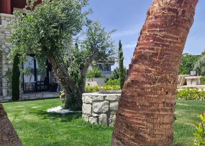 Velder House
