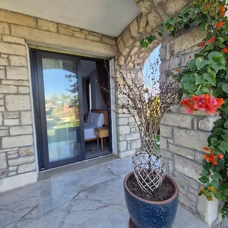 Ξενοδοχείο Velder House Βουρλά