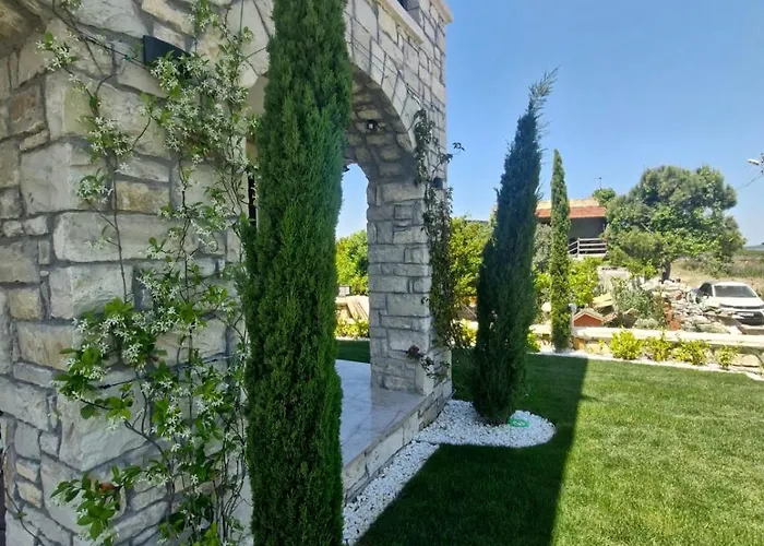 Velder House *